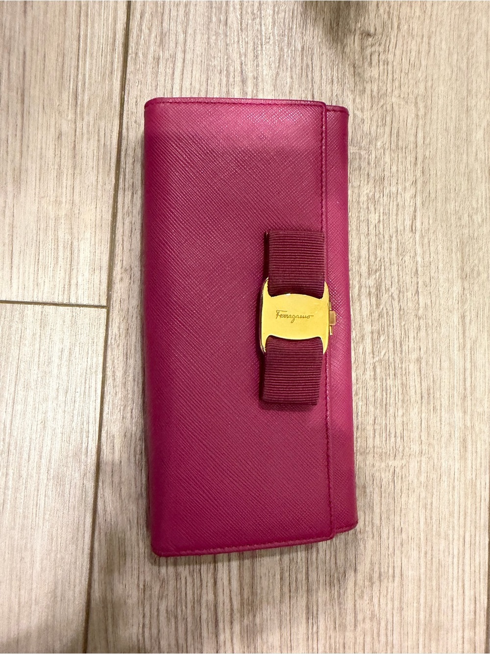 Authentic Salvatore Ferragamo Vara Bow Long Wallet – Magenta Pink